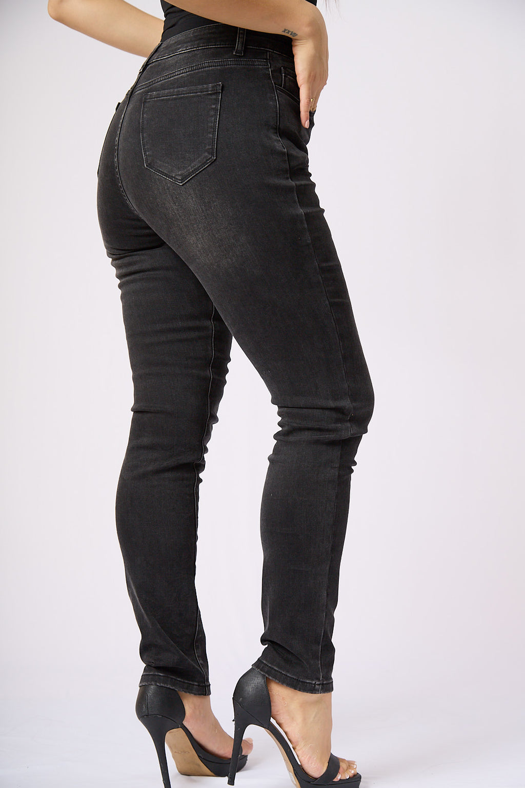 ZIDA Women's Jet Black Urban Skinny Jeans