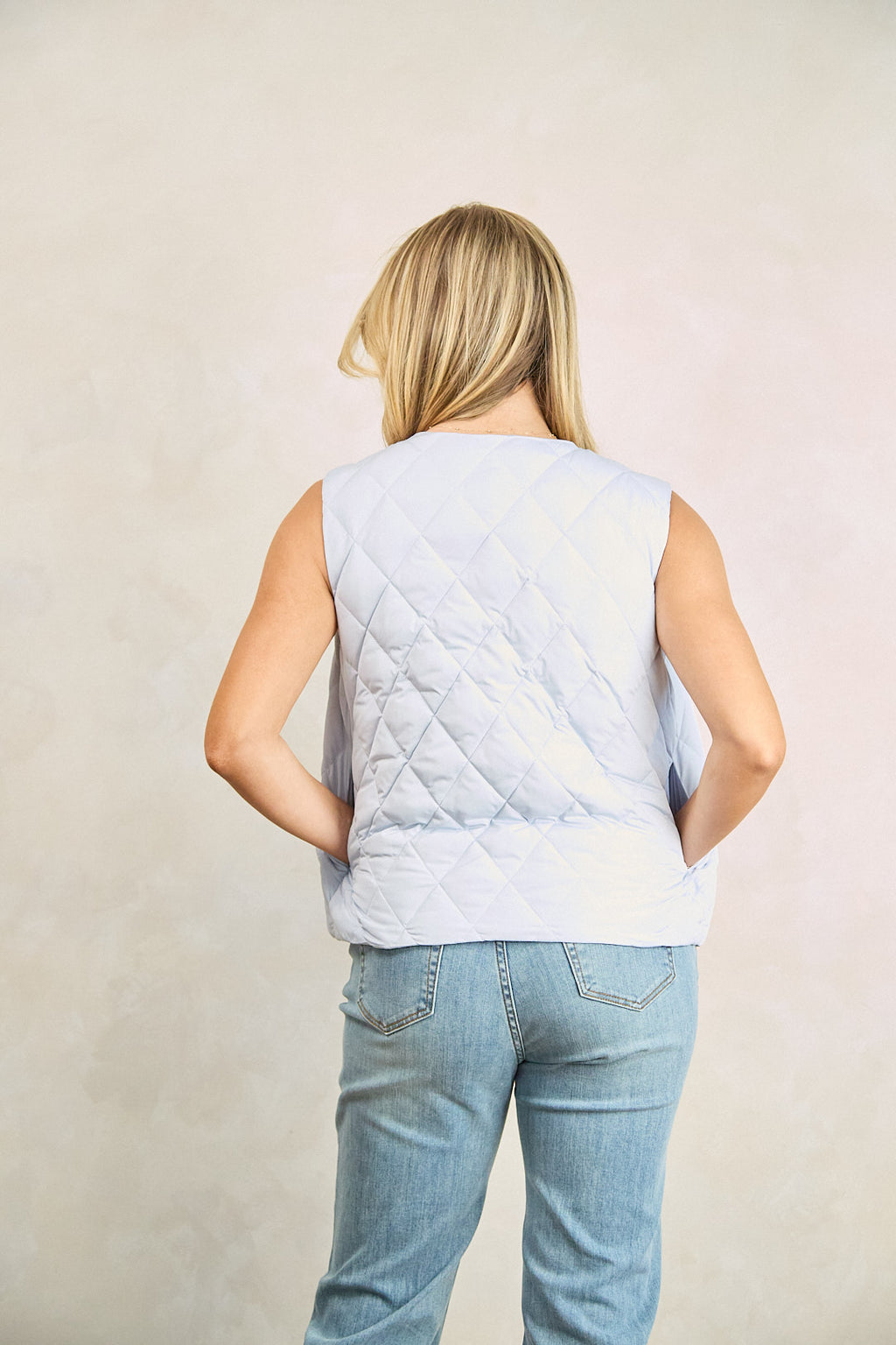 ZIDA Women's Quilted 90% Down Vest