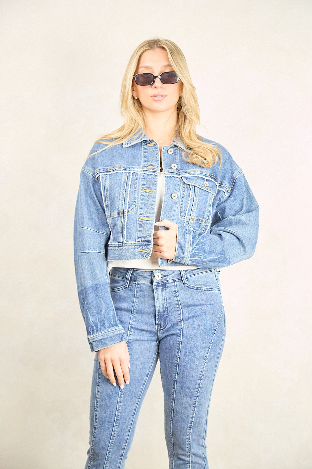 ZIDA Women's Two-Tone Vintage Wash Cropped Denim Jacket