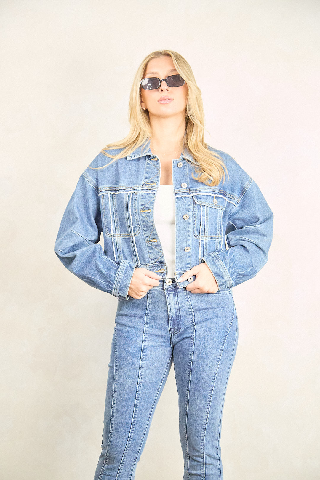 ZIDA Women's Two-Tone Vintage Wash Cropped Denim Jacket