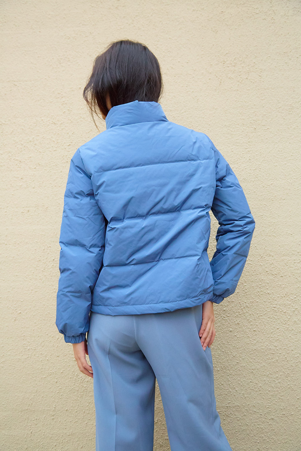 Short Blue Puffer Down Jacket