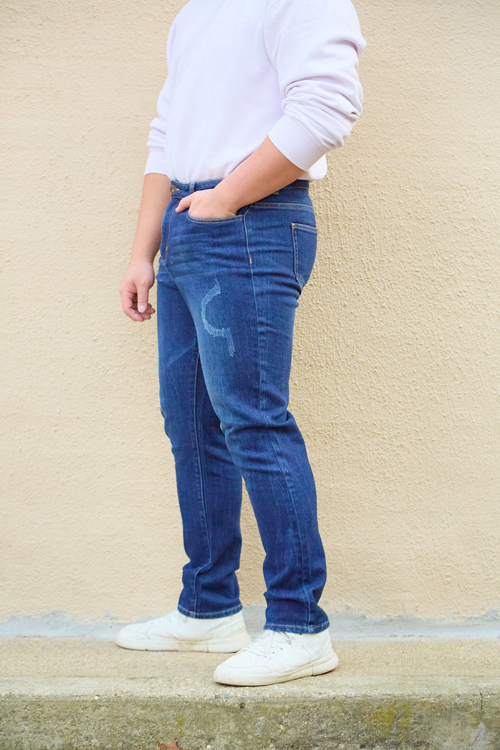 ZIDA Men’s Slim-Fit Stretch Denim Jeans – Modern Tapered Everyday Blue Jeans